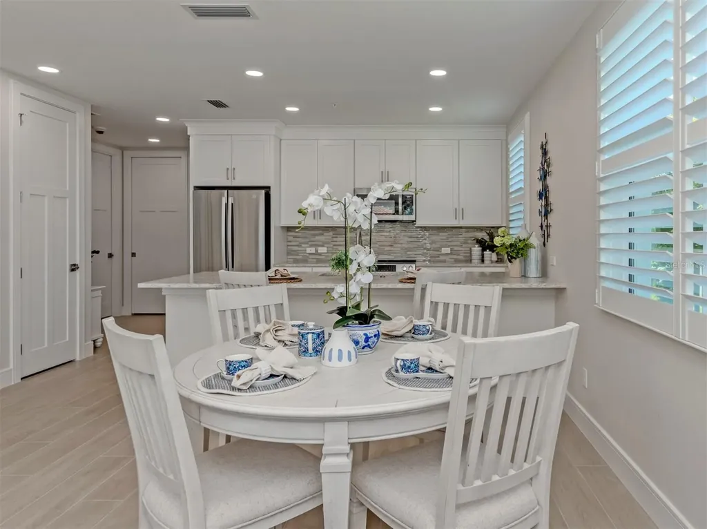 787 S. Tamiami Trail Venice FL 34285