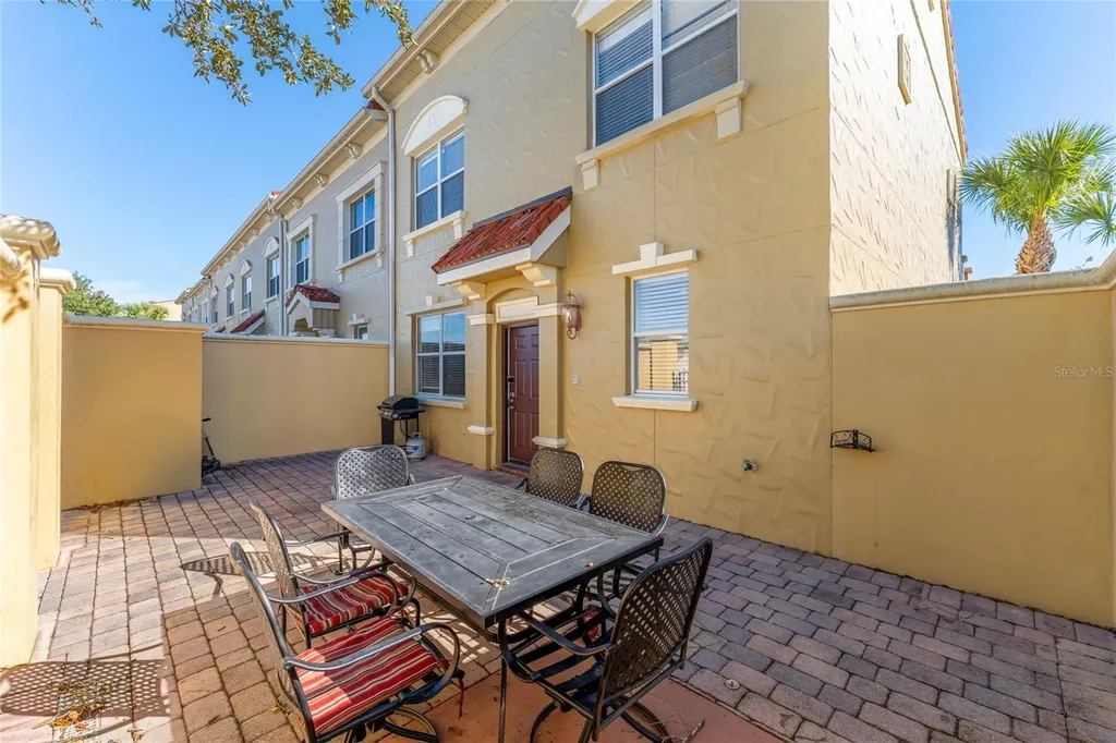 2616 Bella Vista Drive Davenport FL 33897