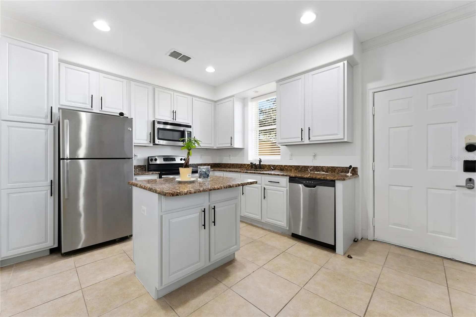 2616 Bella Vista Drive Davenport FL 33897