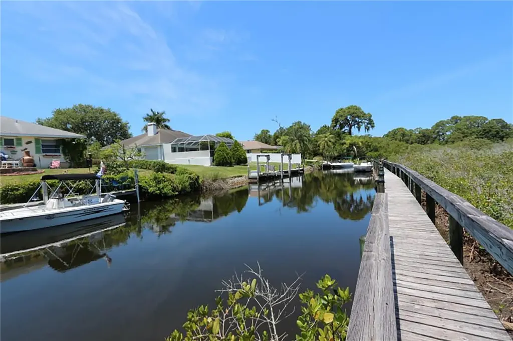 6699 San Casa Drive Englewood FL 34224