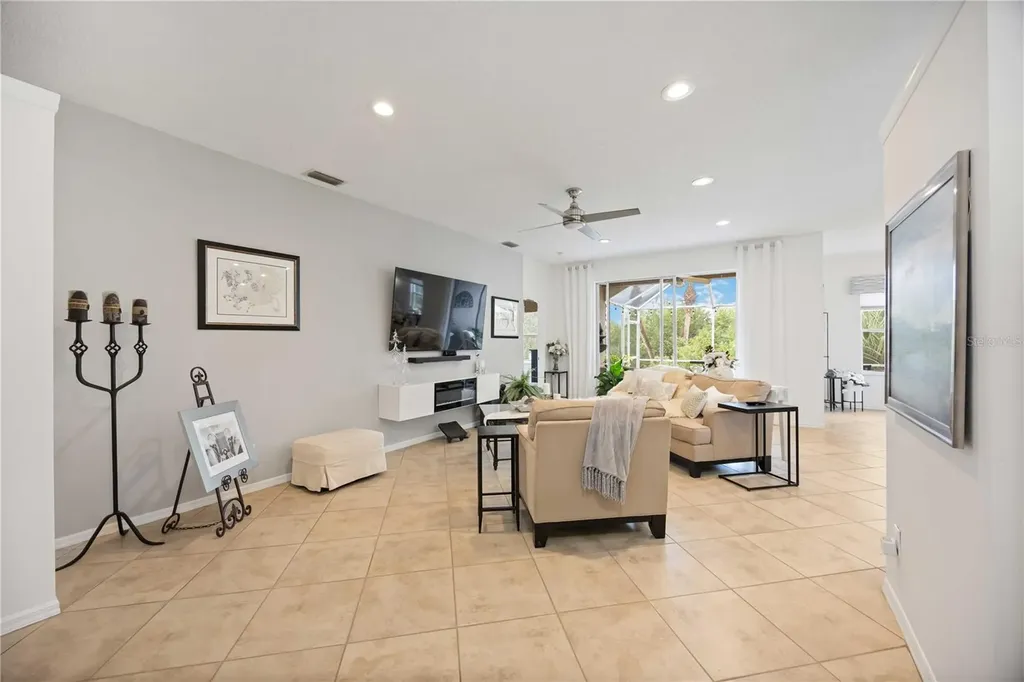 271 Fareham Drive Venice FL 34293