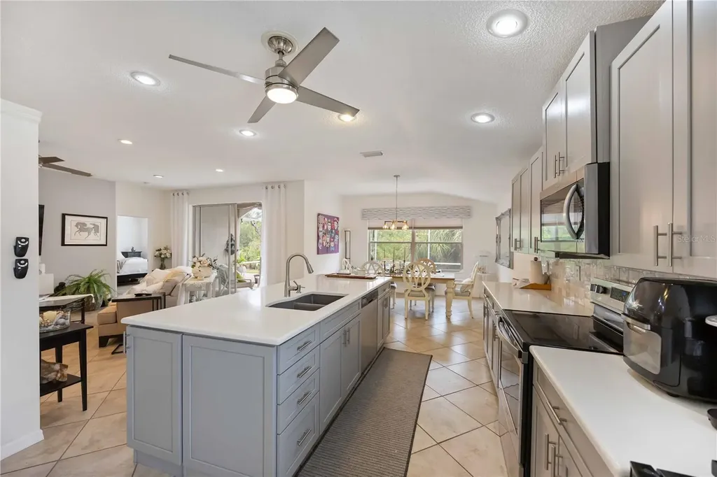 271 Fareham Drive Venice FL 34293