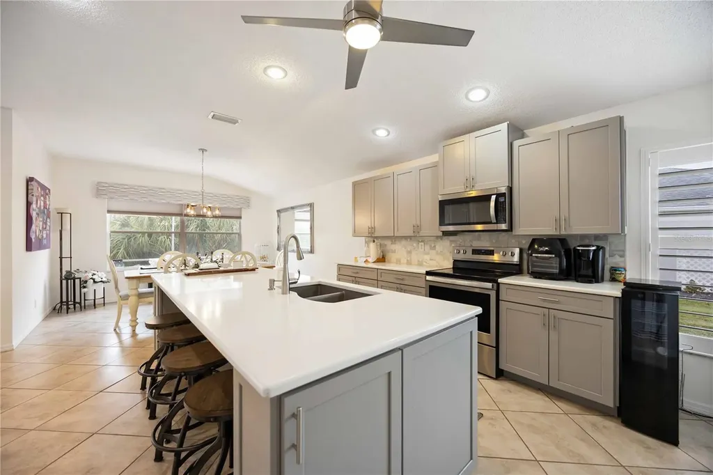 271 Fareham Drive Venice FL 34293