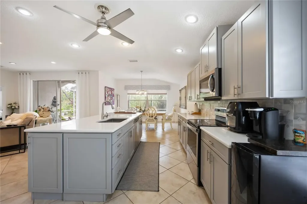 271 Fareham Drive Venice FL 34293