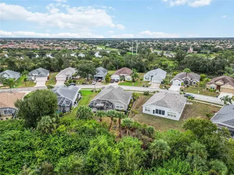 271 Fareham Drive Venice FL 34293