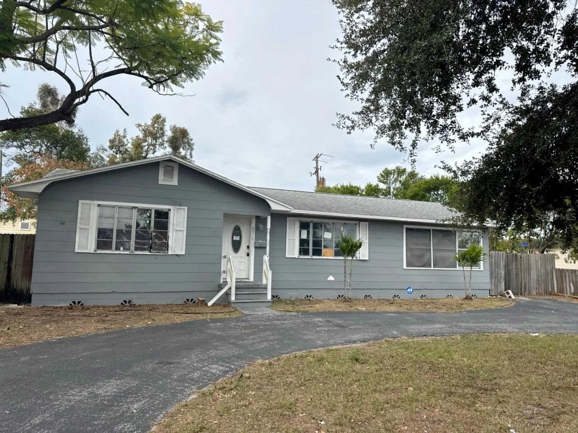 2918 49th Street N St Petersburg FL 33710