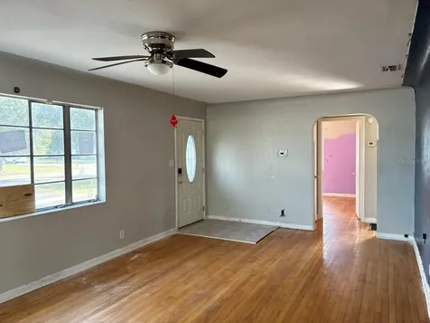 2918 49th Street N St Petersburg FL 33710