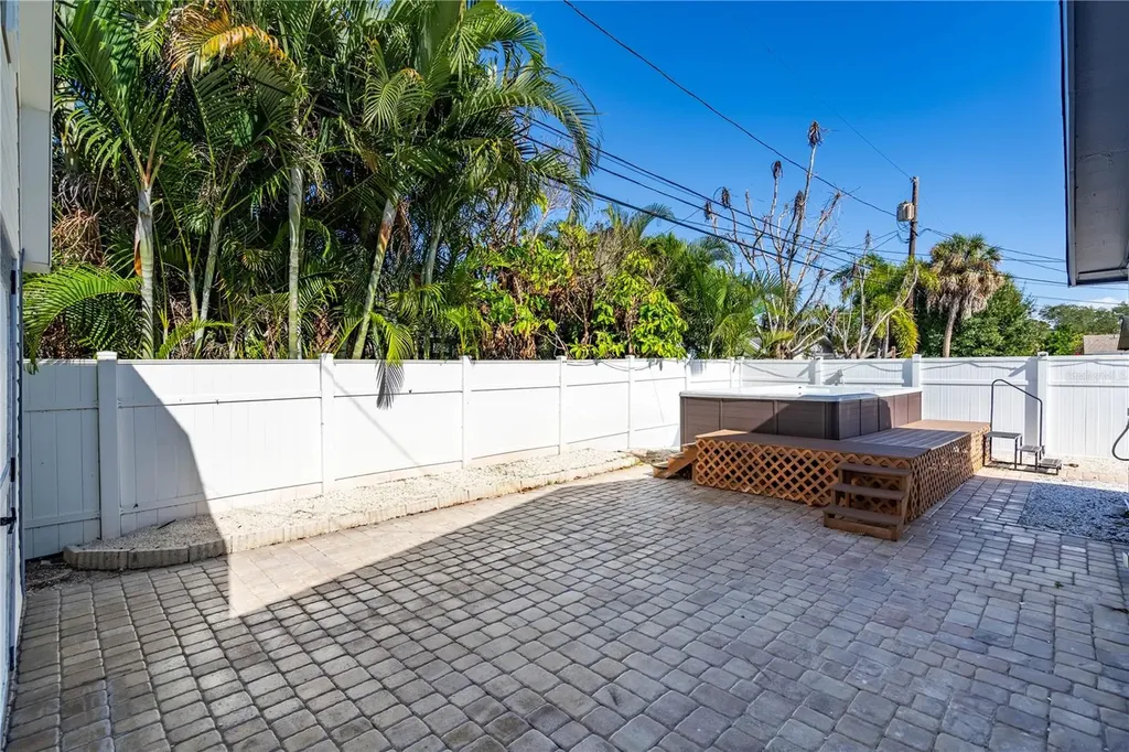 1825 Shore Acres Boulevard NE St Petersburg FL 33703