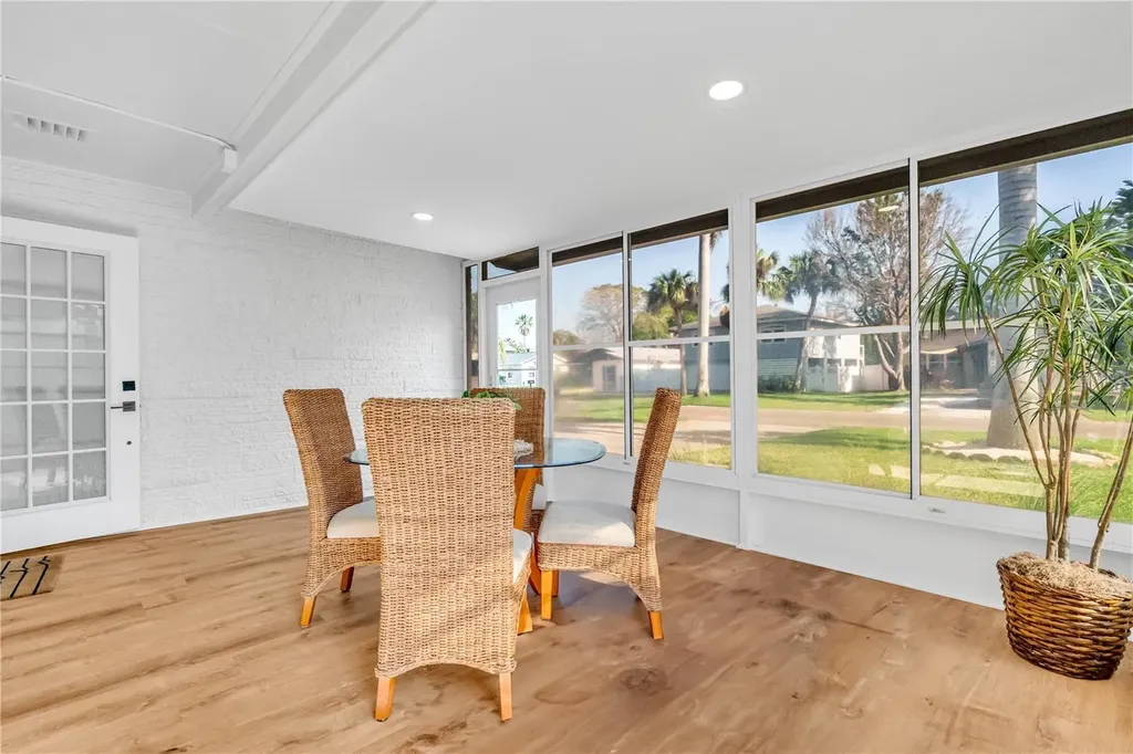 1825 Shore Acres Boulevard NE St Petersburg FL 33703
