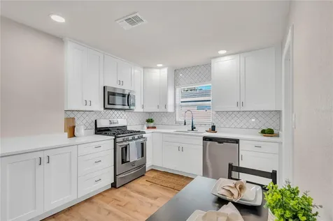 1825 Shore Acres Boulevard NE St Petersburg FL 33703
