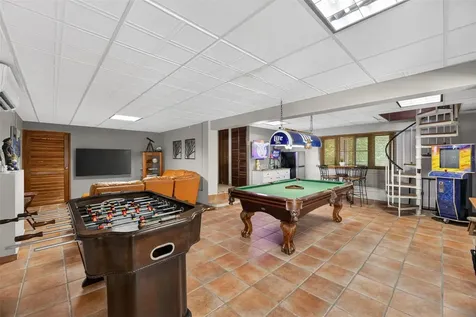 12 Chardon Mayaguez PR 00680