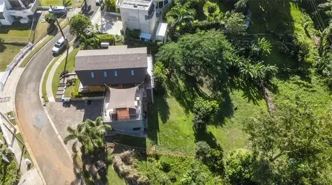 12 Chardon Mayaguez PR 00680