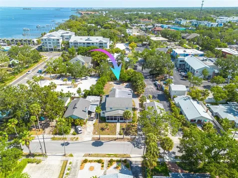 220 Scotland Street Dunedin FL 34698