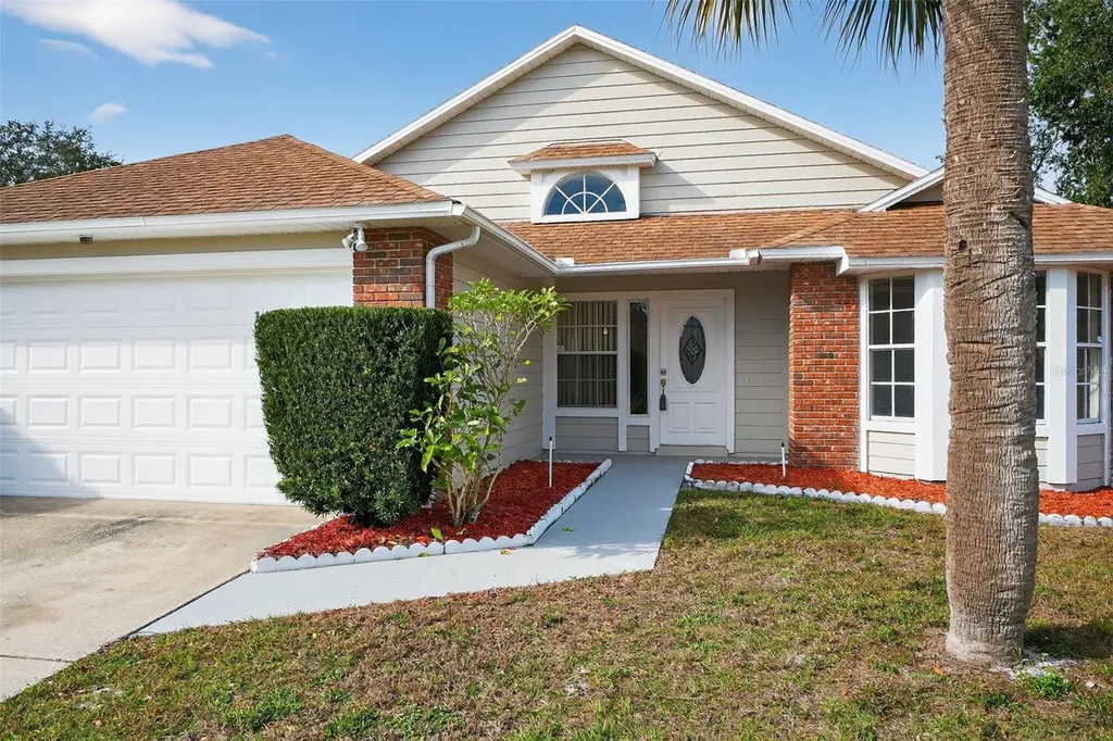 233 S Aberdeen Circle Sanford FL 32773