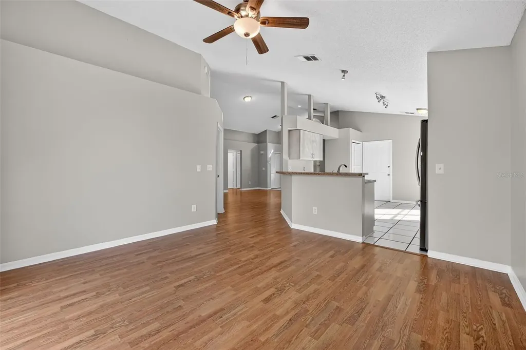 233 S Aberdeen Circle Sanford FL 32773