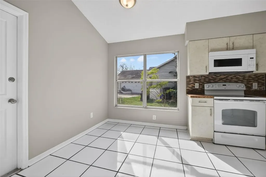 233 S Aberdeen Circle Sanford FL 32773