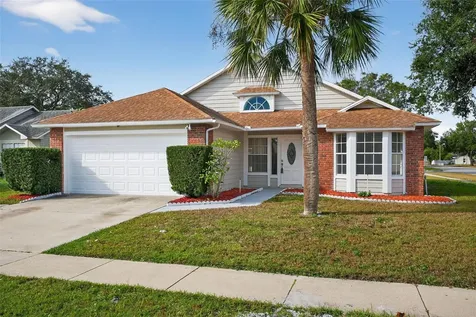 233 S Aberdeen Circle Sanford FL 32773
