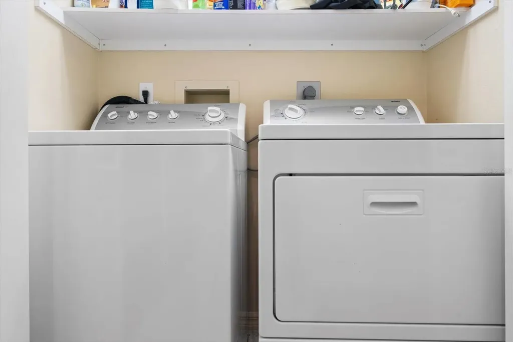 3871 Alamanda Drive Sarasota FL 34238