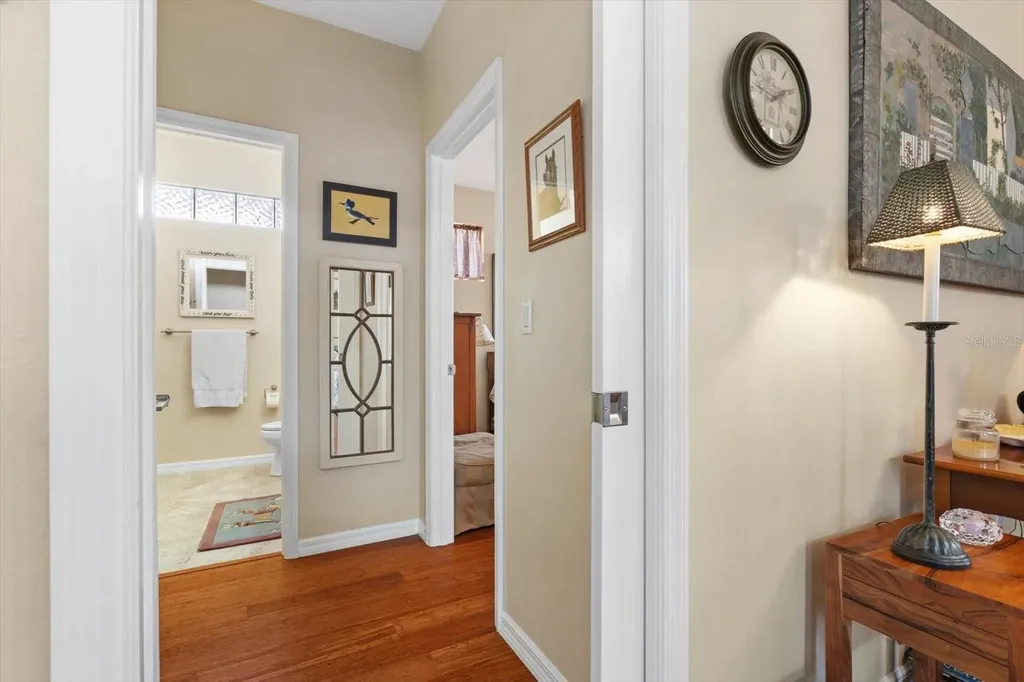 3871 Alamanda Drive Sarasota FL 34238