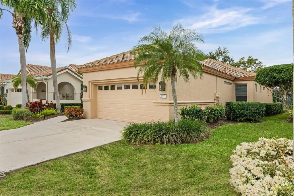 3871 Alamanda Drive Sarasota FL 34238