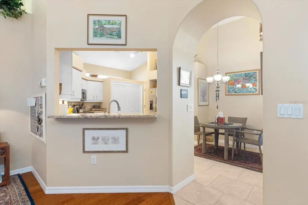 3871 Alamanda Drive Sarasota FL 34238