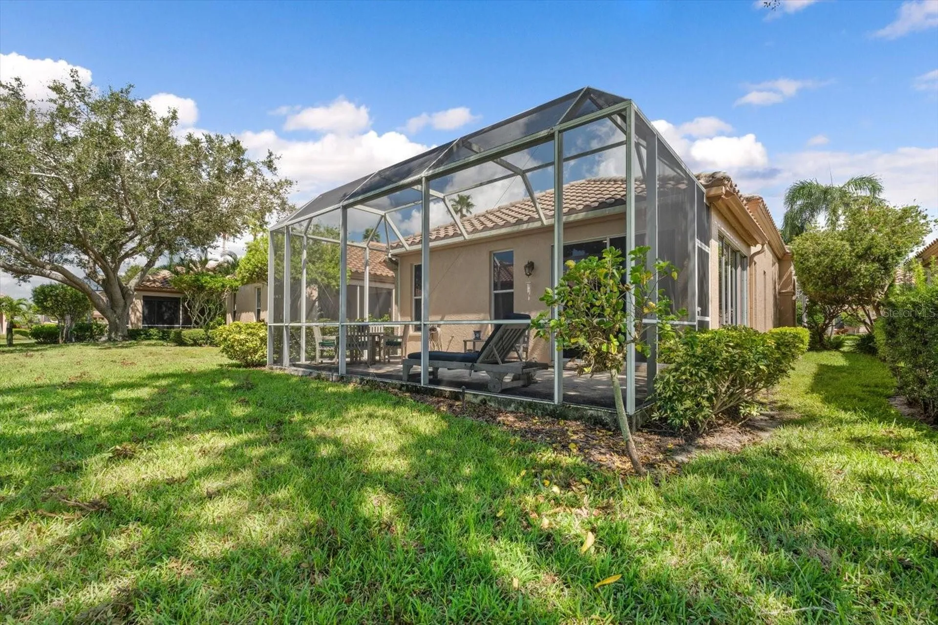 3871 Alamanda Drive Sarasota FL 34238