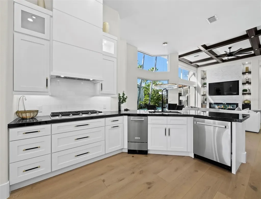 3533 Fair Oaks Lane Longboat Key FL 34228