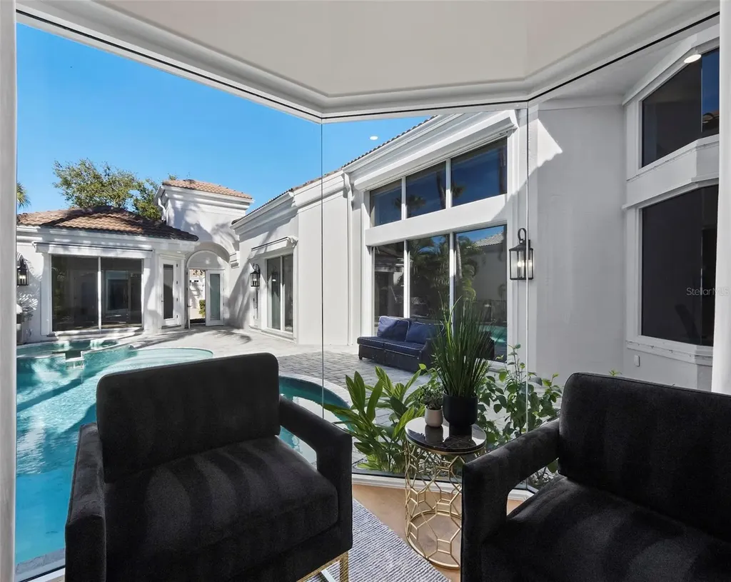 3533 Fair Oaks Lane Longboat Key FL 34228