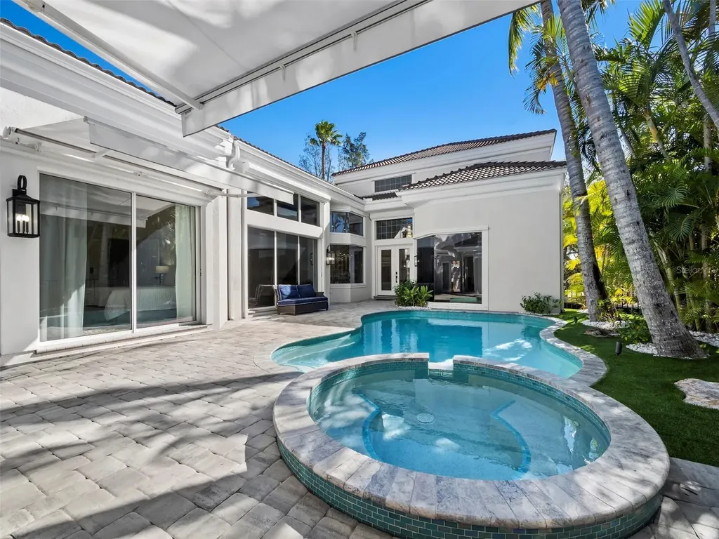 3533 Fair Oaks Lane Longboat Key FL 34228