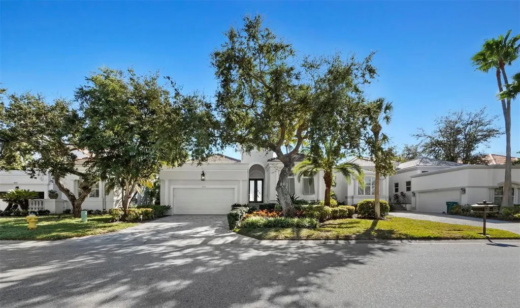 3533 Fair Oaks Lane Longboat Key FL 34228