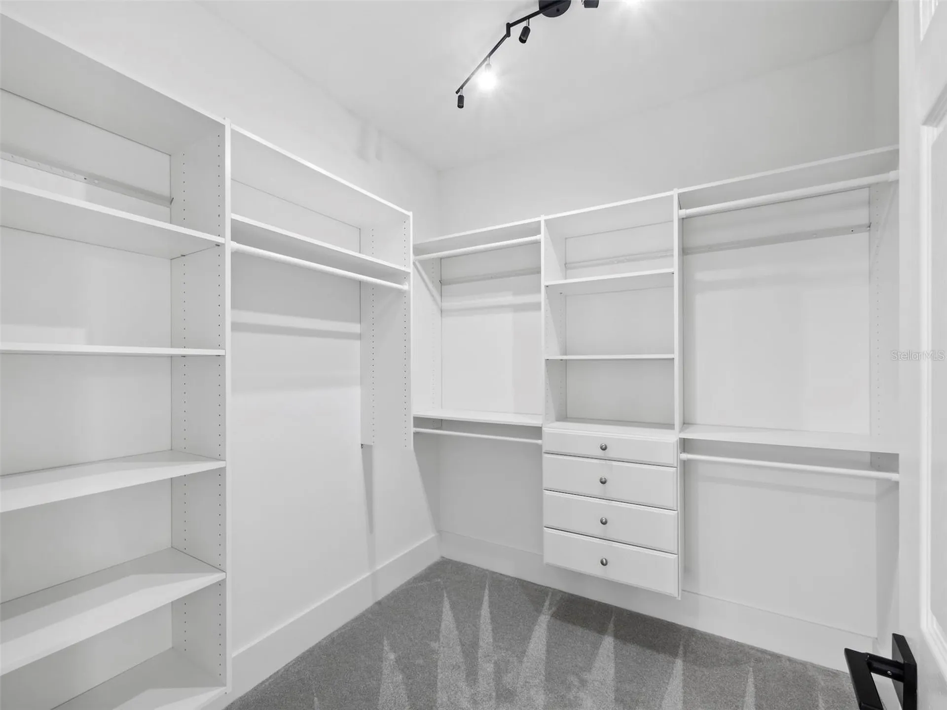 3533 Fair Oaks Lane Longboat Key FL 34228