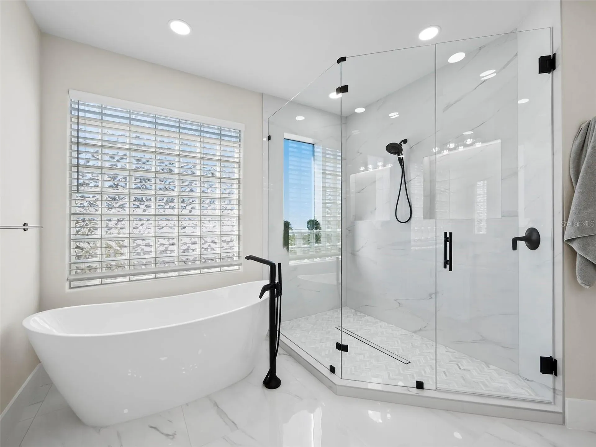 3533 Fair Oaks Lane Longboat Key FL 34228