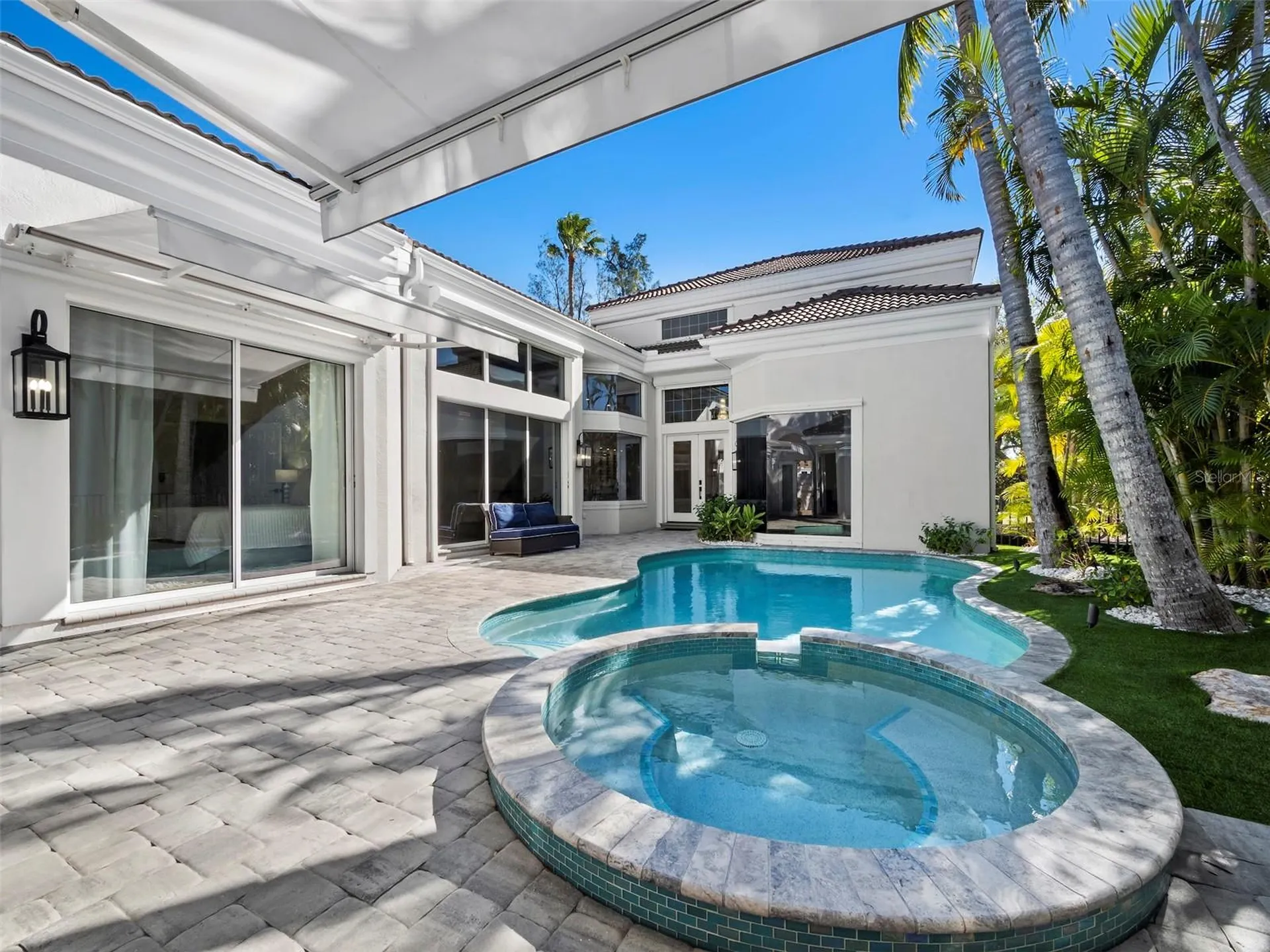 3533 Fair Oaks Lane Longboat Key FL 34228