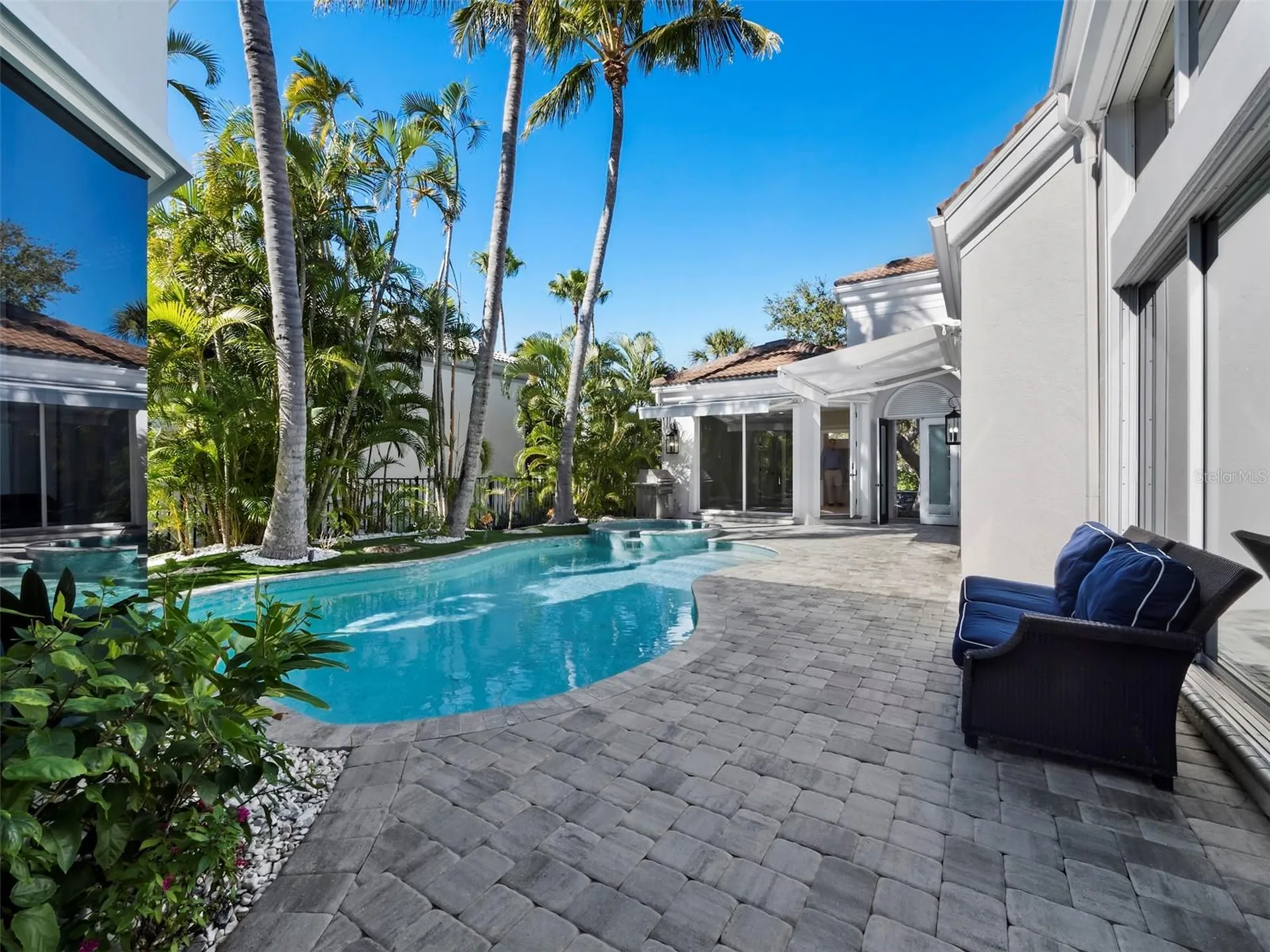 3533 Fair Oaks Lane Longboat Key FL 34228