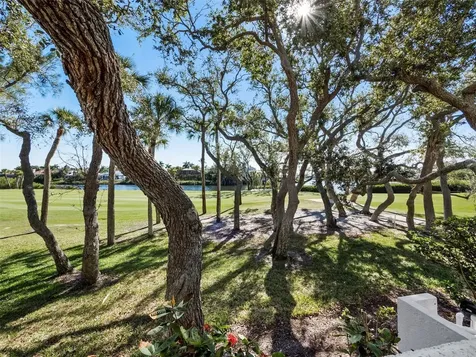 3533 Fair Oaks Lane Longboat Key FL 34228