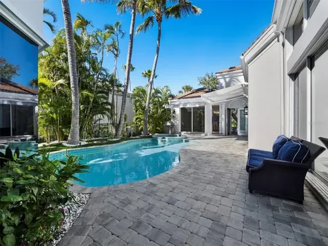 3533 Fair Oaks Lane Longboat Key FL 34228