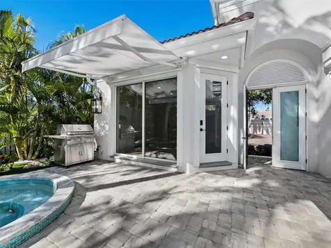 3533 Fair Oaks Lane Longboat Key FL 34228