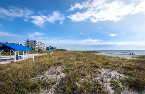 3533 Fair Oaks Lane Longboat Key FL 34228