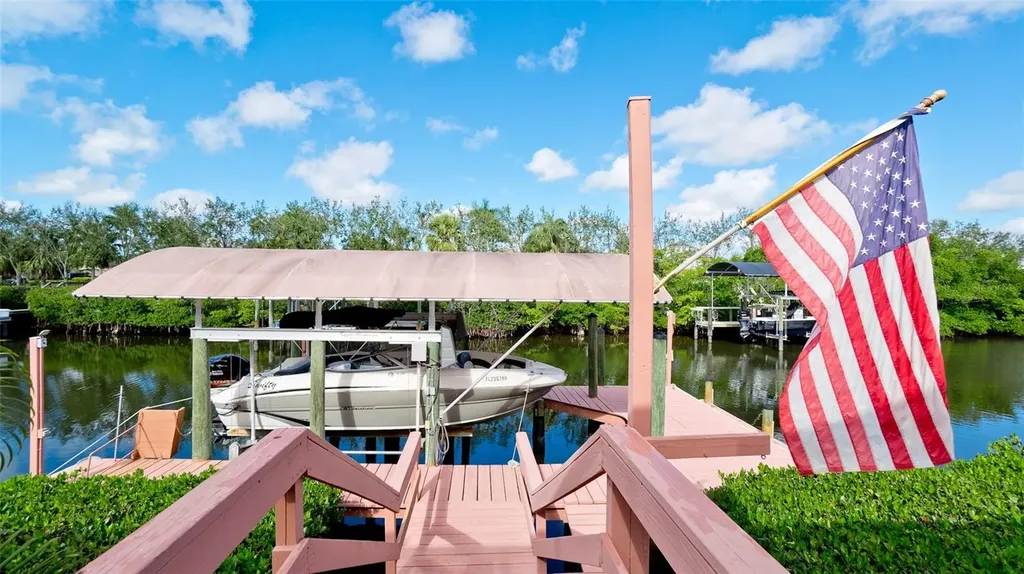 4603 4th Avenue NE Bradenton FL 34208