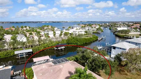 4603 4th Avenue NE Bradenton FL 34208