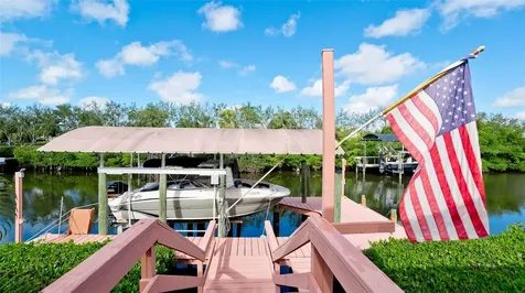 4603 4th Avenue NE Bradenton FL 34208