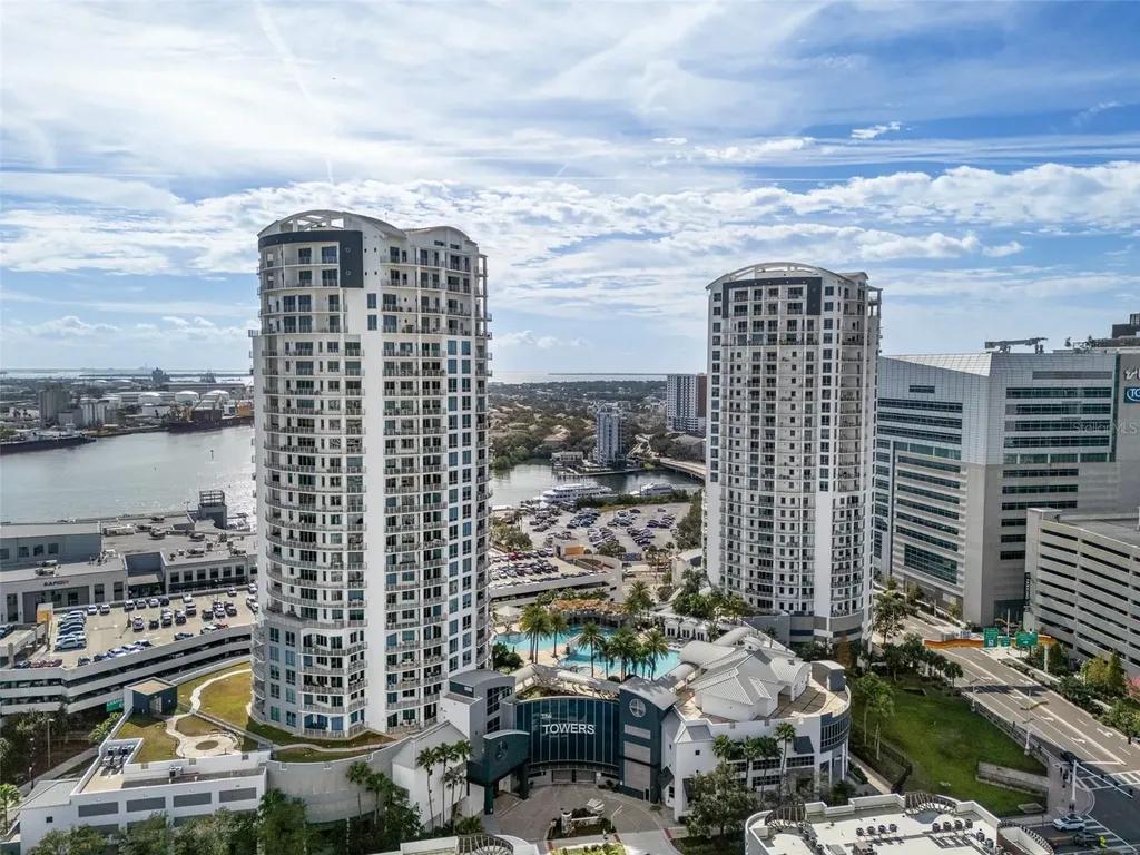 1209 E Cumberland Avenue Tampa FL 33602