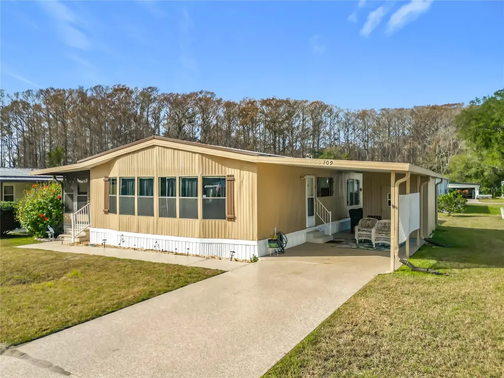 109 Lyonia Lane Wildwood FL 34785
