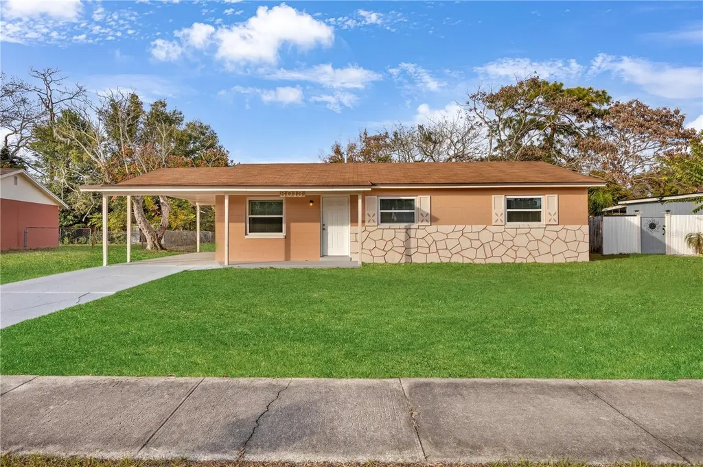 8013 Rhea Circle Orlando FL 32807