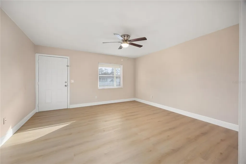 8013 Rhea Circle Orlando FL 32807