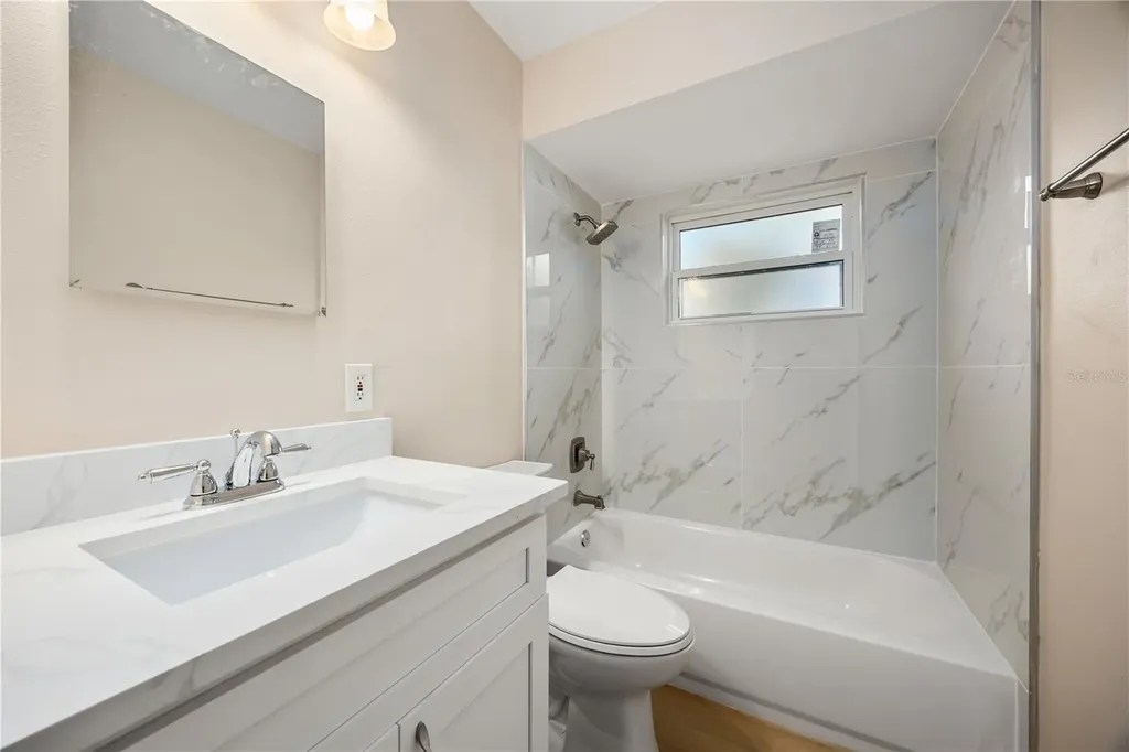 8013 Rhea Circle Orlando FL 32807