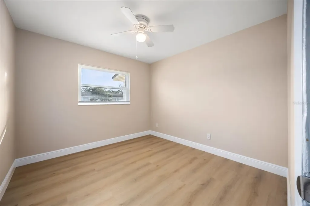 8013 Rhea Circle Orlando FL 32807