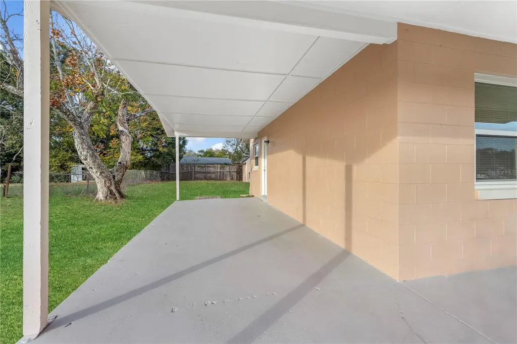 8013 Rhea Circle Orlando FL 32807