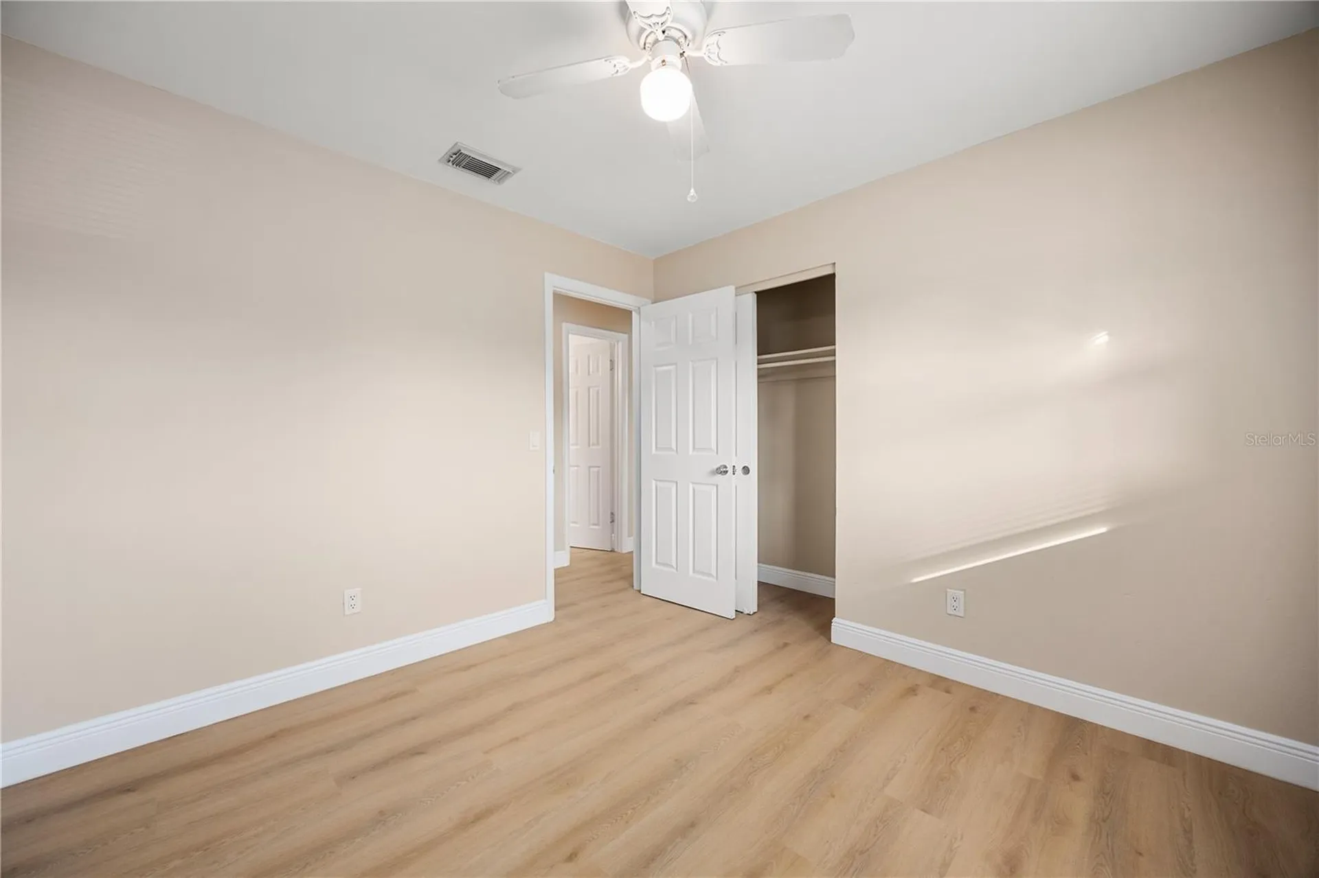 8013 Rhea Circle Orlando FL 32807