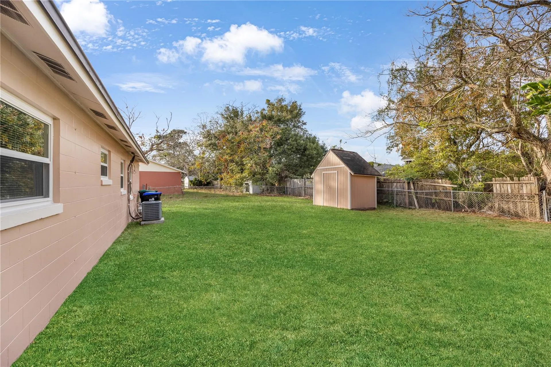 8013 Rhea Circle Orlando FL 32807